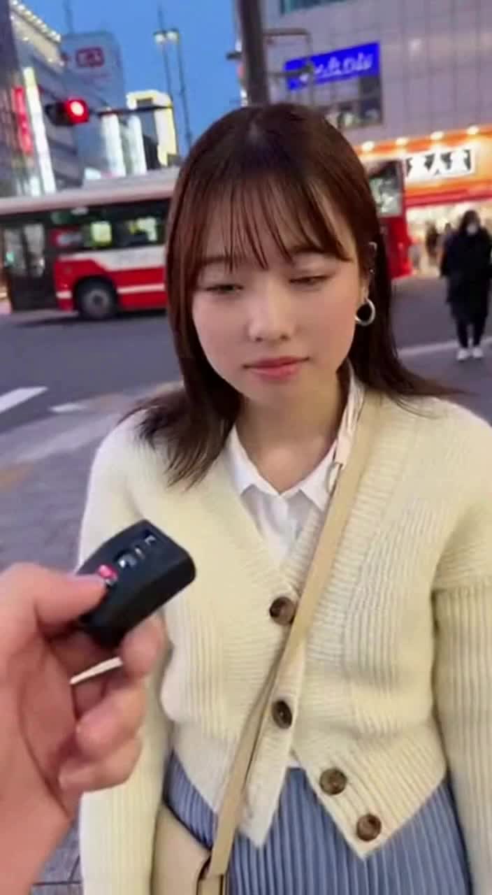 街角素人さんインタビュー街角素人さんインタビュー Street Amateur Interview   #街角インタビュー #街角スナップ #streetsnap #aivideo のサムネイル