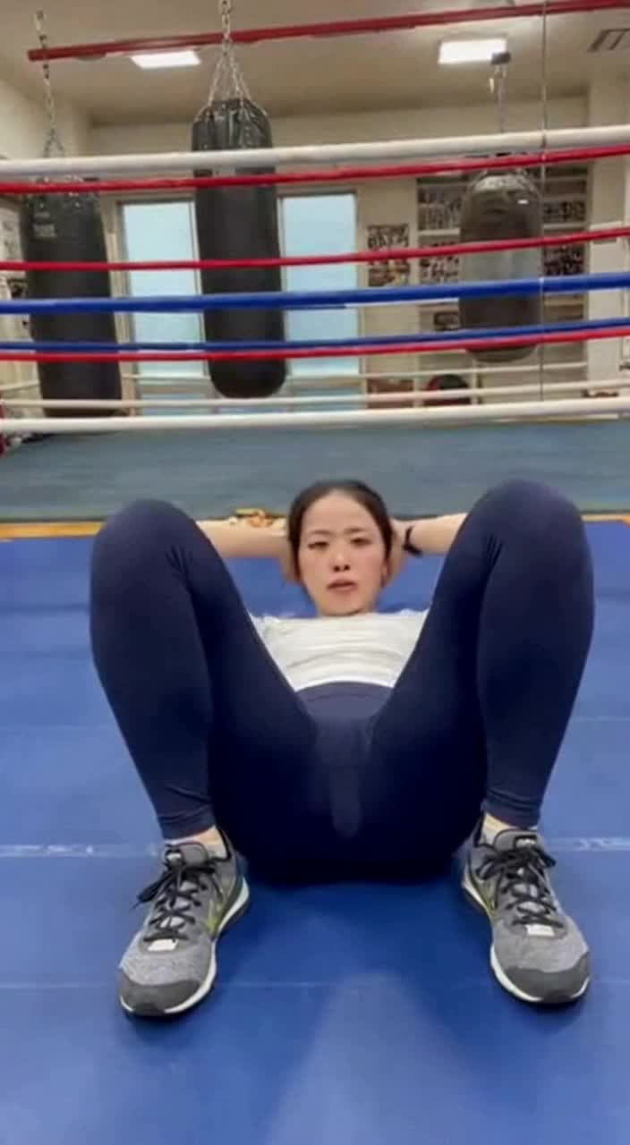 筋肉×格闘技の最強女子達💪🥊 のサムネイル