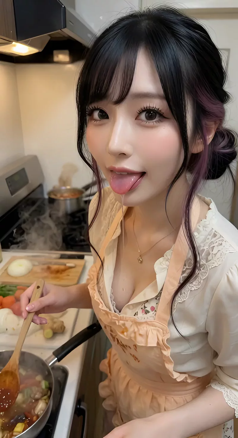 お料理中にチラッ(後半見えてます) のサムネイル